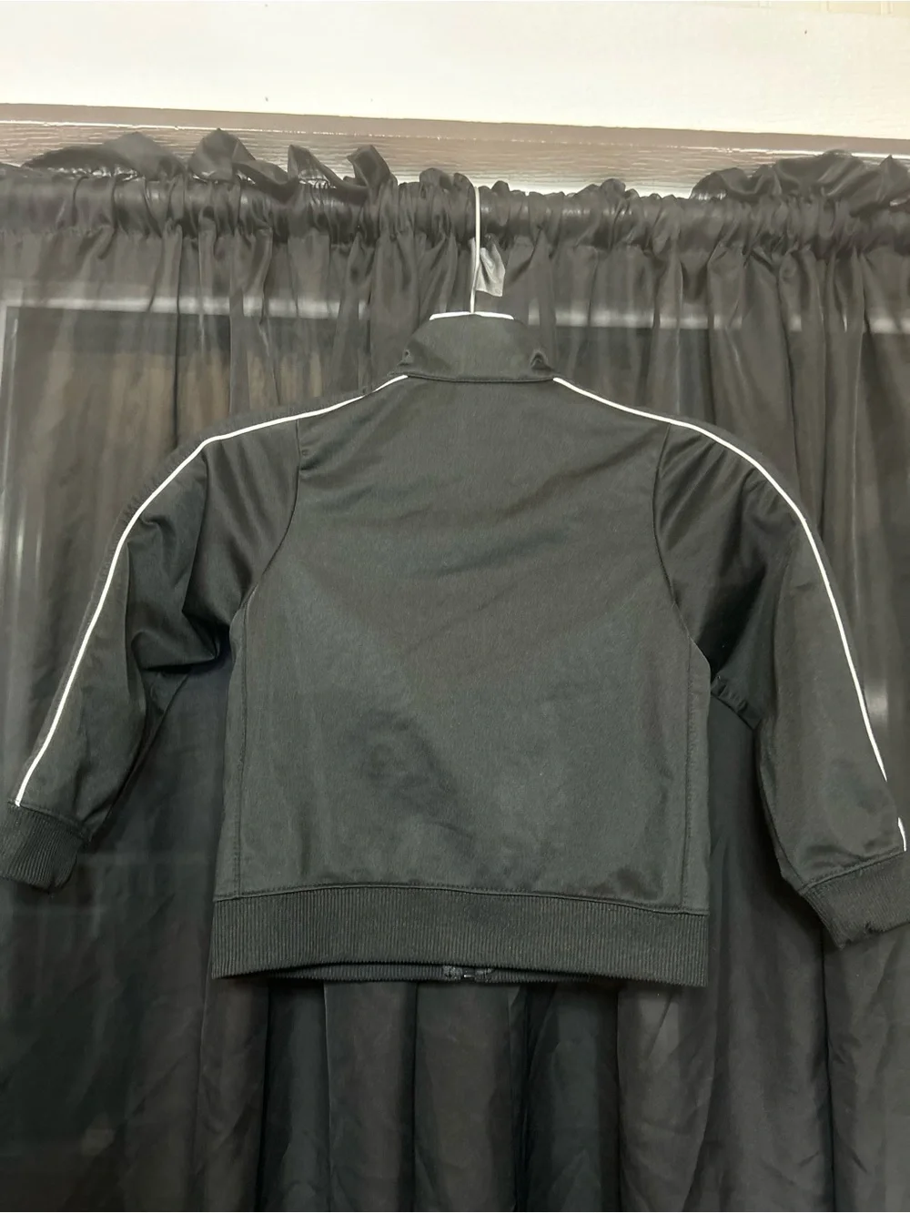 Kids black Nike jacket